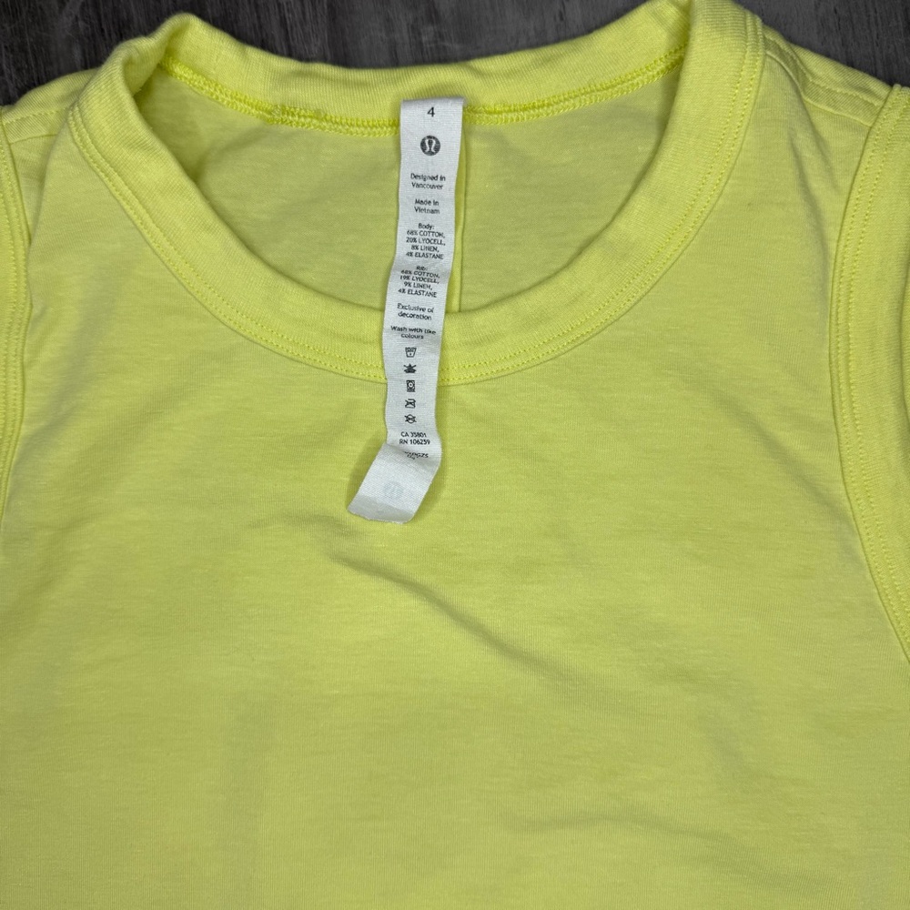 Lululemon Train to Be Tank Top Size 4 - Picture 2 of 4